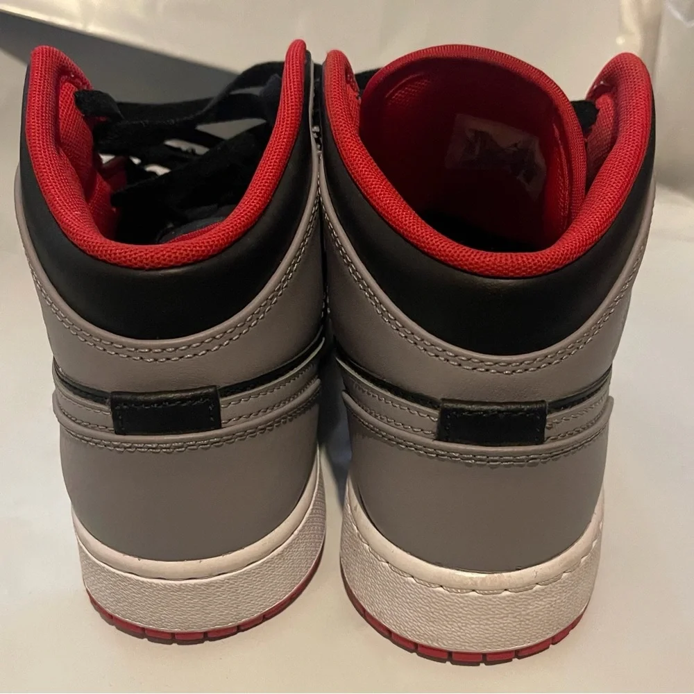 Nike AIR JORDAN CEMENT GRAY Red and White Athletic Shoes BIG BOY Size 6Y